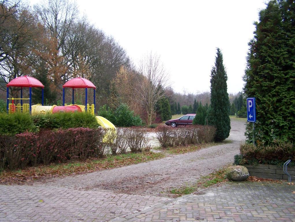 Vakantiepark De Bronzen Eik Sellingen Eksteriør billede